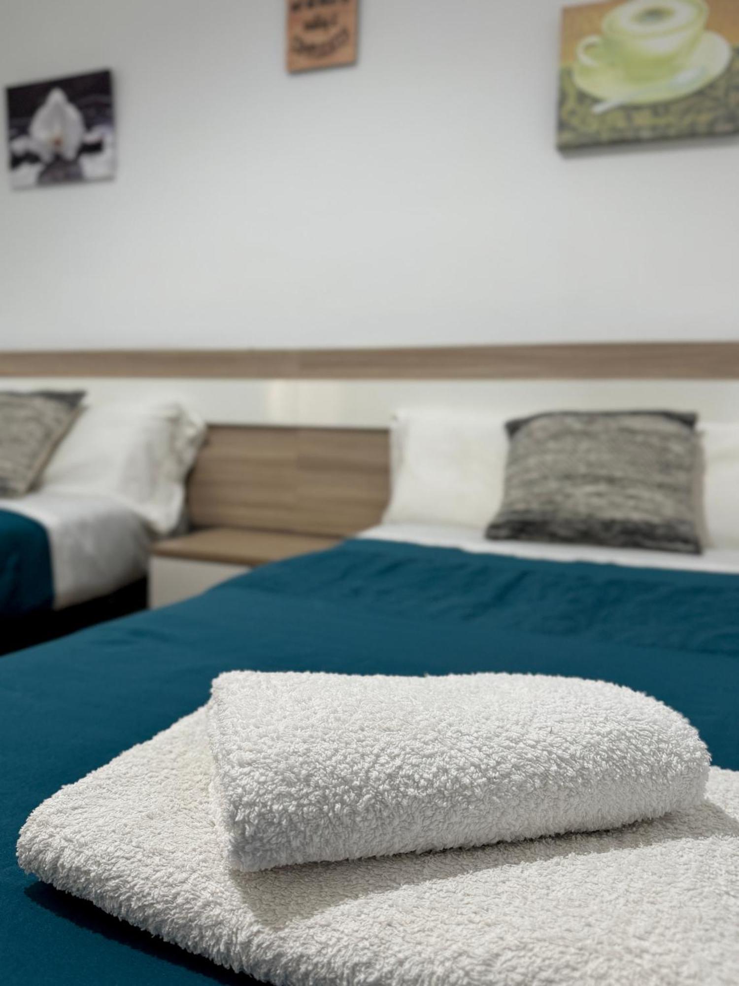 Apartamento Centrico Puente Romano Córdoba Eksteriør billede
