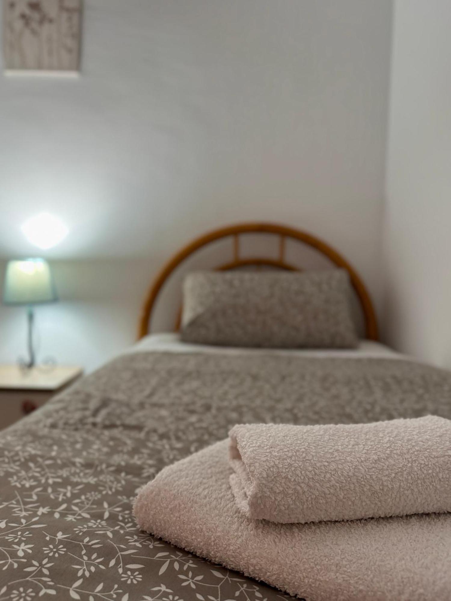 Apartamento Centrico Puente Romano Córdoba Eksteriør billede